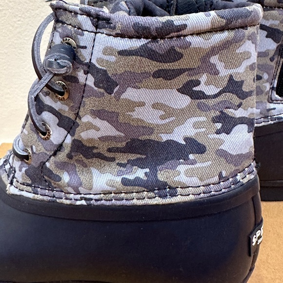 NIB Sperry Saltwater Water Resistant Camo Duck Boot, Little Kid 3 - Picture 4 of 8